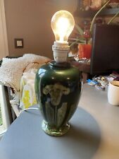 lampe céramique vert signée