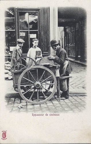 Les vieux metiers repasseur - les,