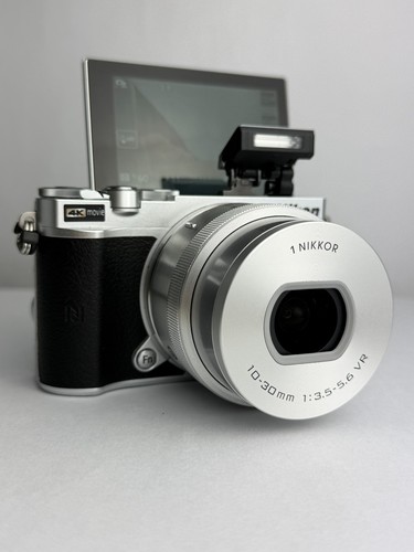 Nikon grey 20 - j5, 20.8mp