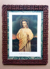 Rare cadre religieux en bois sculpté + image religieuse début XXe siècle