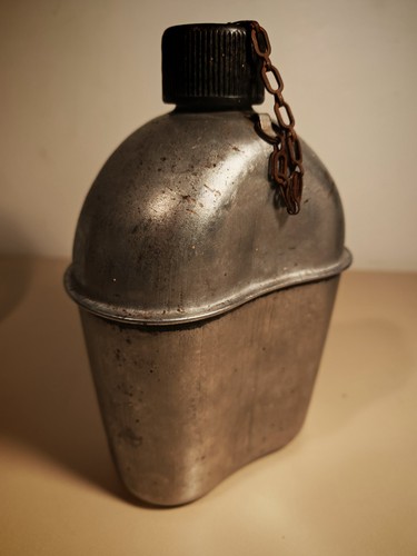 Ancienne gourde aluminium - gourde,