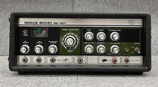 Appareil à effets Roland RE-201 Tape Echo Vintage Delay d'occasion son chaud