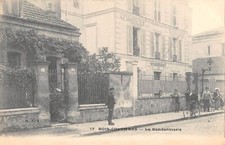 CPA 92 BOIS COLOMBES LA GENDARMERIE 
