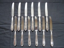 12 GRANDS COUTEAUX DE TABLE / RAVINET DENFERT MLE ACANTHE / TRES BON ETAT / 24cm