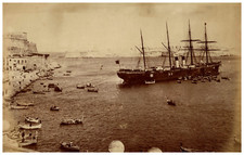 Malta, bateau à vapeur Egypte  Tirage albuminé  17,5x27,5  Circa 1880   
