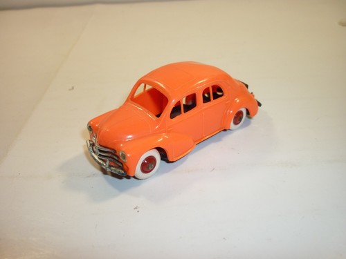 Norev plastique renault - 1/43,