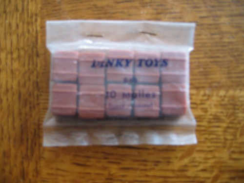 Lot malles dinky - lot,