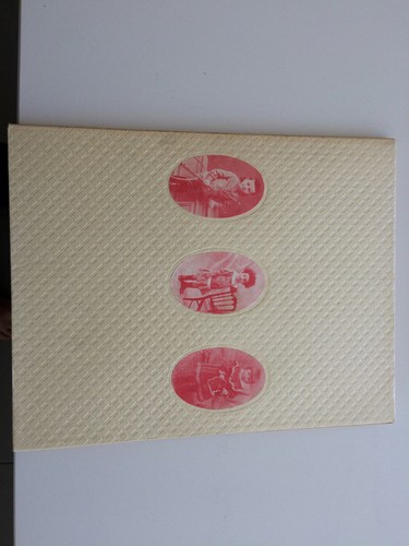 Famille quatre cents - cents, coup