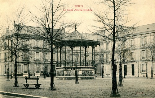 Reims place amélie - -, la