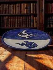 Plateau ancien en céramique peint à la main vintage, objet déco rétro d'occasion