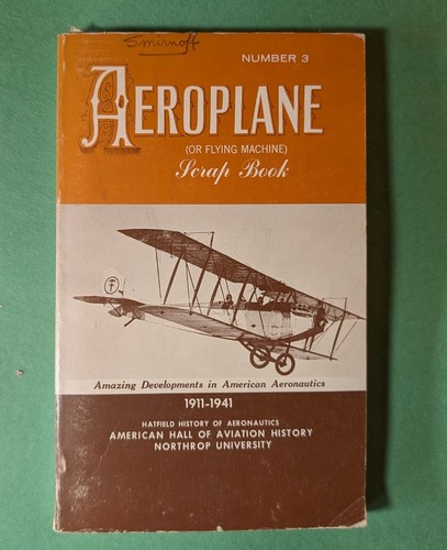 Aeroplane flying machine - aeroplane, -or