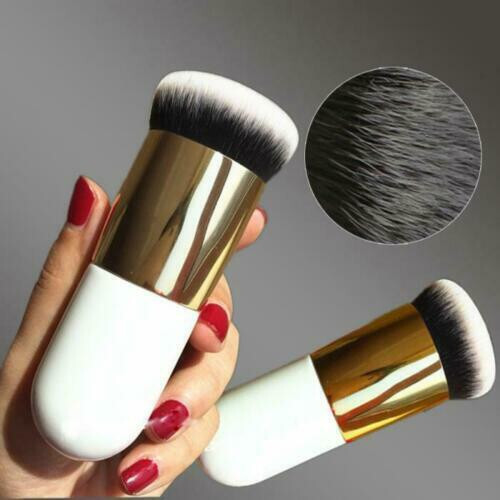 Pinceau fond teint - fond, brosse