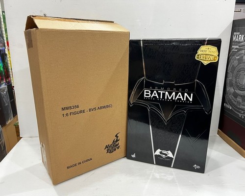 Hot toys mms356 - batman, v