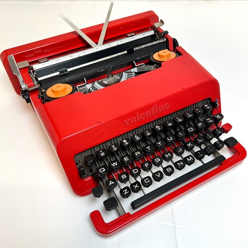Vintage olivetti valentine - vintage,