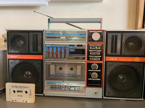Boombox ghettoblaster akai - ghettoblaster,