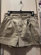 Short Avec Chaîne