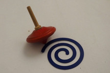 Toupie en bois avec support spirale
