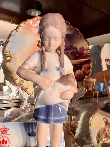 Bing and grondahl figurine - bing,