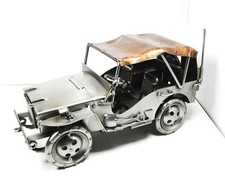 Jeep Willys Hinz & Kunst en