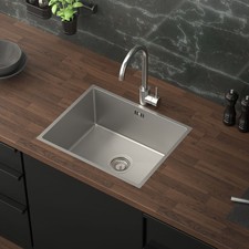 Évier de cuisine en acier