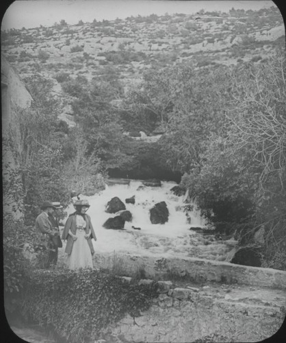 Source fontaine evêque - fontaine, l’evêque