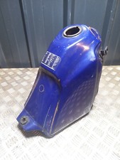 Réservoir essence carburant