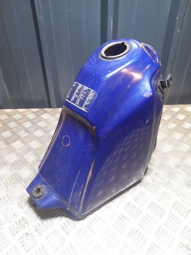 Réservoir essence carburant