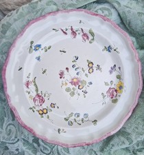 Assiette ancienne en faïence