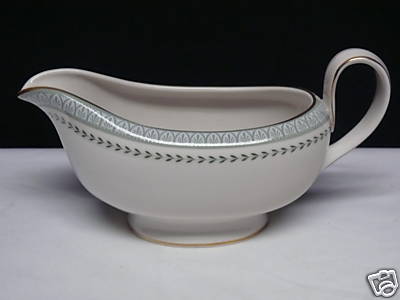 Royal doulton berkshire gravy - doulton,
