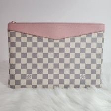 Louis Vuitton Pochette Clutch