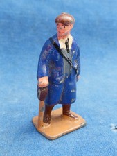 TRAIN DINKY TOYS O - FIGURINE