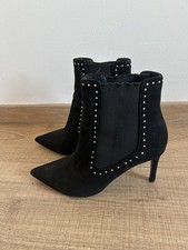 Bottines noires à talons