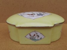 bonbonnière en porcelaine de