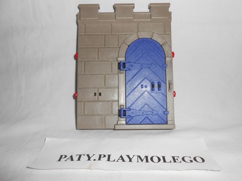 Mur droit avec - , porte