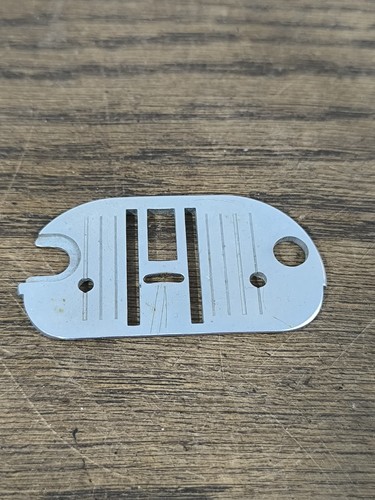 Plaque aiguille zig zag - a,