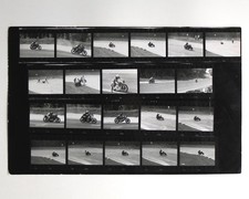 Planche contact moto course -