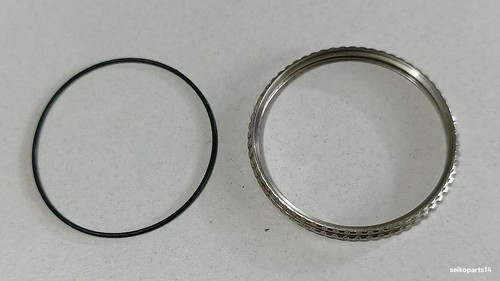Genuine rotating bezel - genuine,