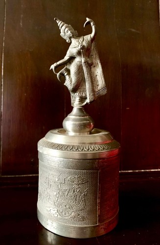 Vintage thai zinn - zinn, tin