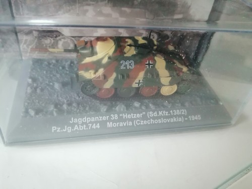 Ixo jagdpanzer 38 hetzer - 1/72,