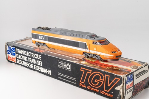 Fausse motrice tgv - fausse,