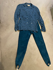 ensemble Gucci authentique . chemisier soie et pantalon fuseau daim