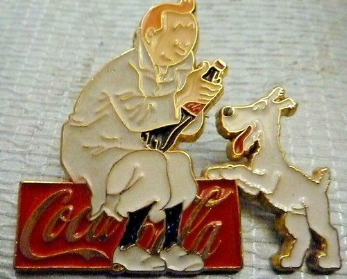 Big pin tintin imper - /,