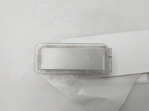 9682403680 lumière habitacle