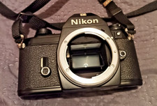 Appareil Photo Nikon EM Argentique.