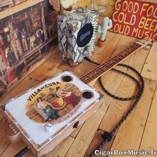 Guitare cigar box "Villa de