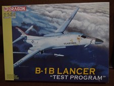 Objet rare 1/144 Dragon U.S