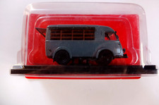 ixo 1/43.CAMIONNETTE MARCHANDE 1946 RENAULT 206 E1 .