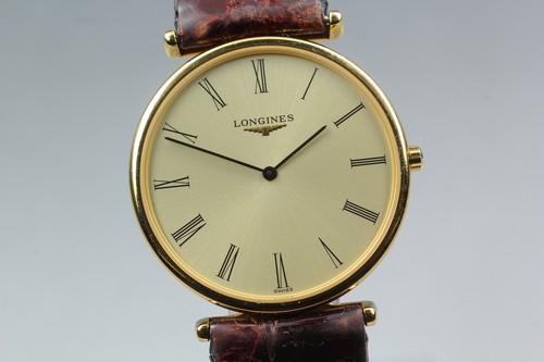 Presque comme neuve montre - comme, neuve]