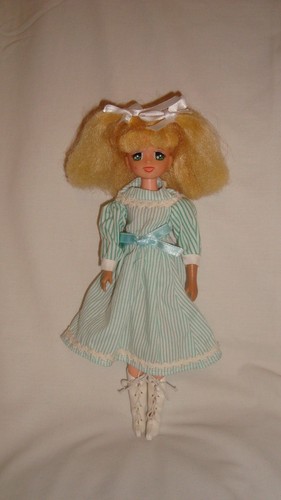 Rare poupée doll vintage - rare,