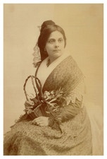 France, Arles, Jeune arlésienne en costume, Tirage vintage, ca.1880 France, Arle